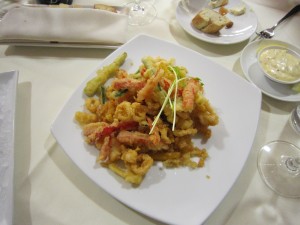 Tempura calamari and vegetables 